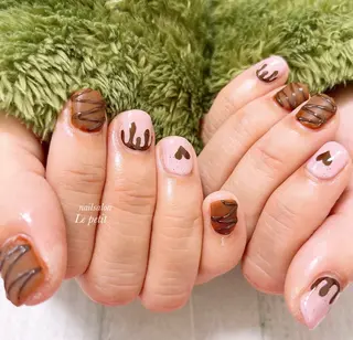 ネイル 石野 広佳のネイルデザイン