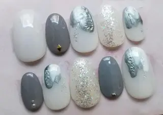 ネイル ゲン レイカのネイルデザイン