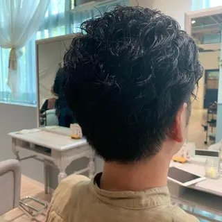 パーマ ayano ．のヘアスタイル