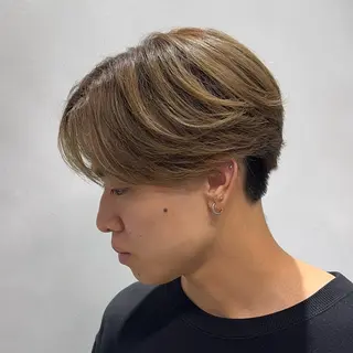 カラー メンズ 韓国レイヤー/センタ ーパート/坂本翔のヘアスタイル