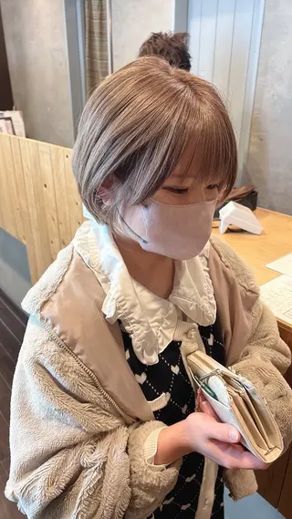 ショート カラー 具志 正太のヘアスタイル