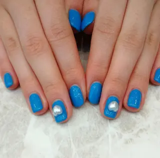 ネイル 會田 瑠衣のネイルデザイン