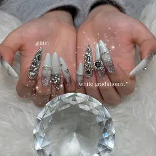 ネイル lisse所属・野村 歩弥のネイルデザイン