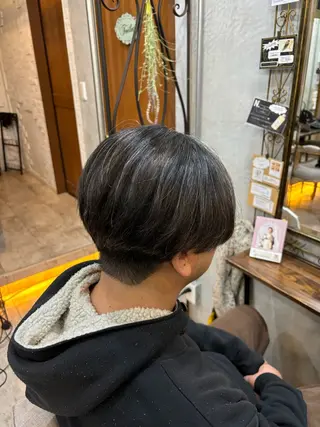 ショート メンズ メンズ/ヘアセット/ 顔周りレイヤー/💶のヘアスタイル