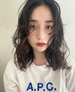 パーマ ayaka 髪質改善レイヤー艶髪のヘアスタイル