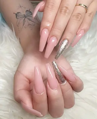 ネイル ＆ME アンドミーのネイルデザイン