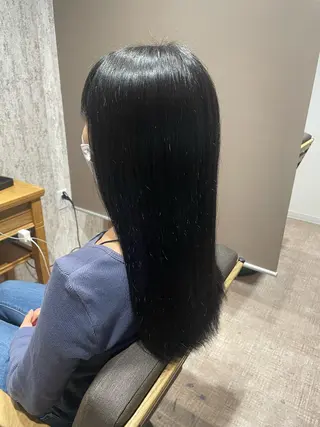 セミロング 石川 聖奈のヘアスタイル