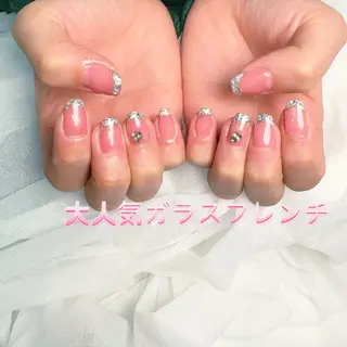 ネイル pink ladyサロン所属・べ にのネイルデザイン
