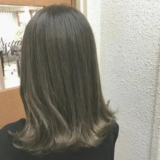 セミロング カラー ロング 100%髪質改善特化 TRUNSのヘアスタイル
