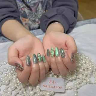 ネイル 村中 ハナのネイルデザイン