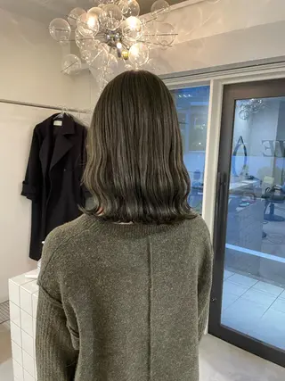 ミディアム カラー Koto🌿 ブリーチなしカラーのヘアスタイル