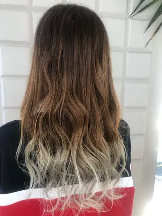 カラー リプレイByエクラート所属・井澤 瑞希のヘアスタイル