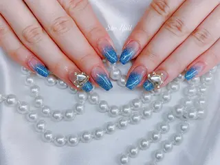 ネイル She   Nail所属・ISA_ BELLAのネイルデザイン