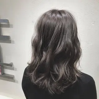 ミディアム カラー AMI Hair  supply所属・髪質改善カラー 韓国風レイヤーのヘアスタイル