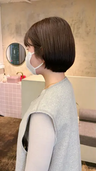ショート カラー 西山 紗耶香🪽 透明感カラー/ボブのヘアスタイル