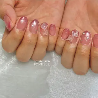 ネイル BONHEUR Annaのネイルデザイン