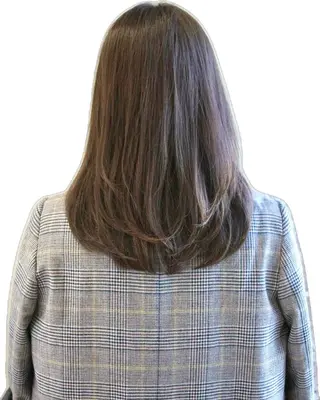 セミロング 中西 榛菜のヘアスタイル