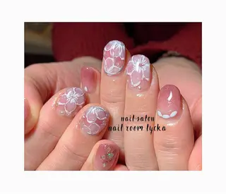 ネイル ﾈｲﾙﾙｰﾑﾘｯｶ 𝐦𝐚𝐲𝐮のネイルデザイン