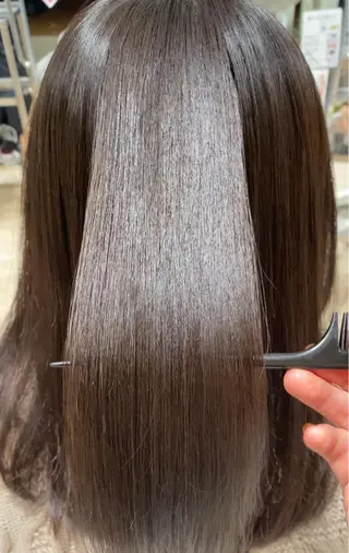 セミロング Of hair 　自由が丘　　WEST店所属・松平 葵のヘアスタイル