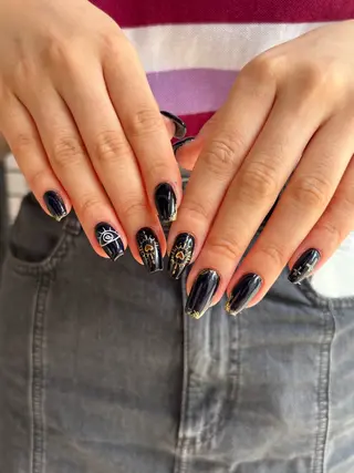 ネイル 🪐富島彩夏 /海外nail🪐のネイルデザイン