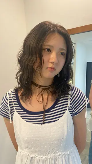 ミディアム ササキ モモカのヘアスタイル