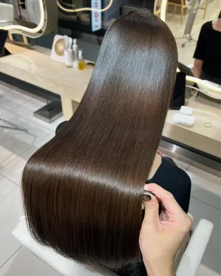 ロング レイヤー×韓国 🇰🇷鈴木啓太のヘアスタイル