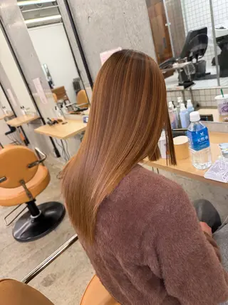 セミロング 髪質改善×縮毛矯正× 艶カラー　吉原和磨のヘアスタイル