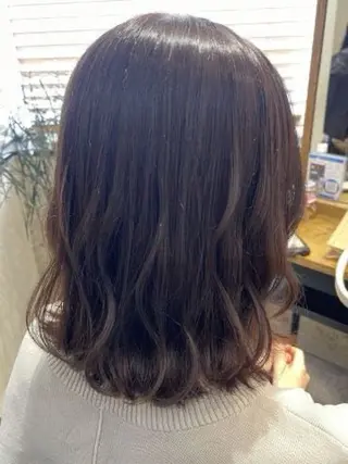 セミロング カラー パーマ 森山 陽菜のヘアスタイル