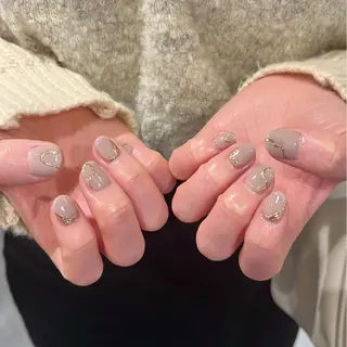 ネイル 鈴木 里奈のネイルデザイン