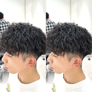 パーマ メンズ ツイスパ/シャドウ 矢吹俊大郎のヘアスタイル