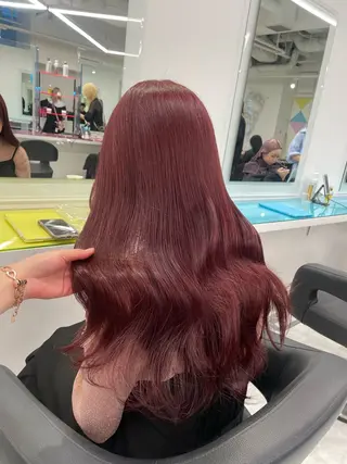ロング カラー ヘアアレンジ キッズ 🩶学生指名No.1 レッド・ボルドー🩶のヘアスタイル