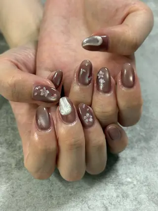 ネイル FIORITURA Maikoのネイルデザイン