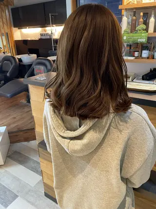 ミディアム カラー 髪質改善美容室Lust所属・美容室Lust💚 嶋崎　鷹のヘアスタイル