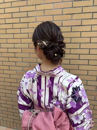 ロング ヘアアレンジ bright所属・miku ヘアセット/着付けのヘアスタイル