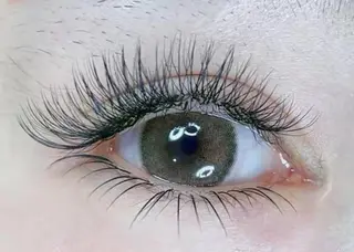 マツエク・マツパ AngelChris ビューティーサロンのネイルデザイン