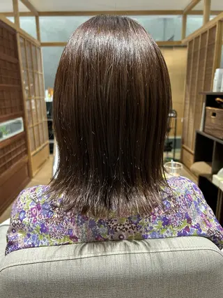 ミディアム 髪屋　こころ所属・小島 千春のヘアスタイル