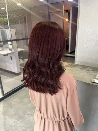 セミロング カラー 伊藤 由妃乃のヘアスタイル