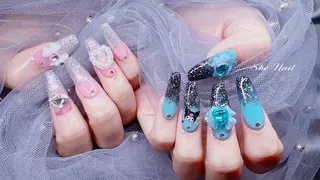 ネイル She   Nail所属・ISA_ BELLAのネイルデザイン