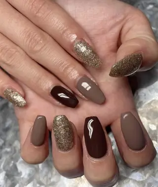 ネイル ネイルサロン Feel円町店のネイルデザイン