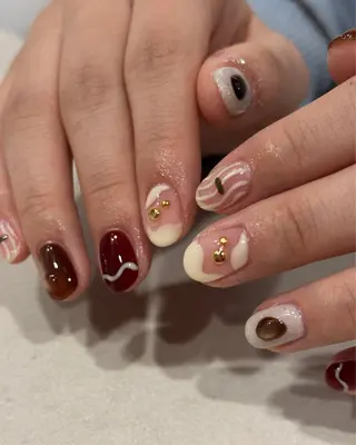 ネイル iconail AKARIのネイルデザイン