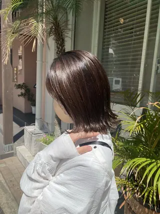 ミディアム 西元 亜由美のヘアスタイル