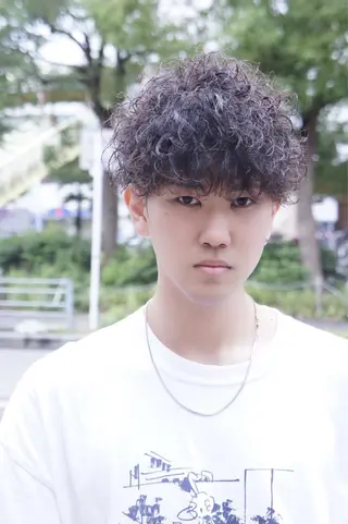 ショート パーマ メンズ HAIR AVENUE benkei 出戸店所属・メンズヘア専門 ウタカユウキのヘアスタイル