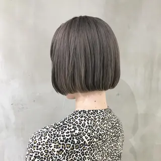 カラー ニシオカ タクヤのヘアスタイル