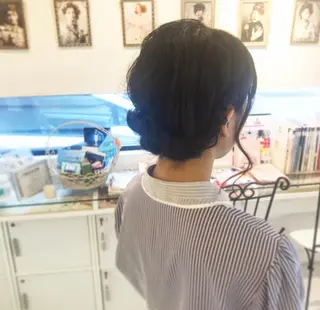 ミディアム FEERIE AVEDA ARIAKE所属・LUMIA/オーナー 西田わかばのヘアスタイル