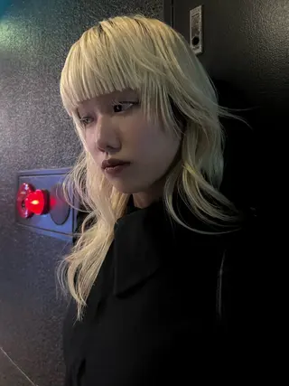 セミロング BROUN®所属・江坂カットモデル nacaのヘアスタイル