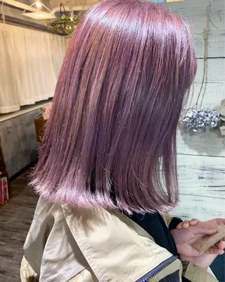 ミディアム カラー クオーレ hairのヘアスタイル