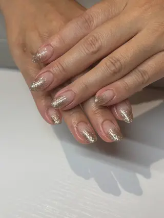 ネイル Lis10表参道店 Moeのネイルデザイン