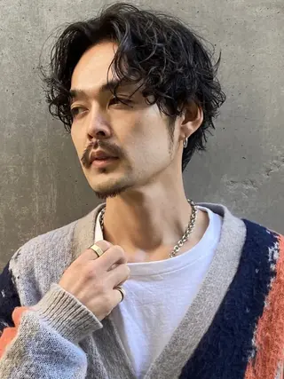 メンズ 透明感ブリーチ/ メンズパーマのヘアスタイル