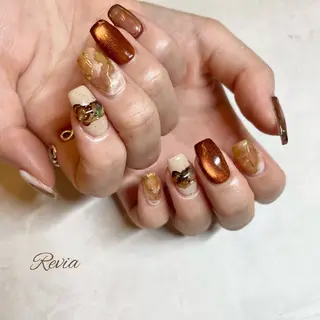 ネイル revia所属・ERI Nailistのネイルデザイン
