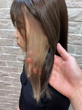 ロング カラー enn.bleach by t.a.g所属・SHUNTA /ブリーチ/レイヤーのヘアスタイル